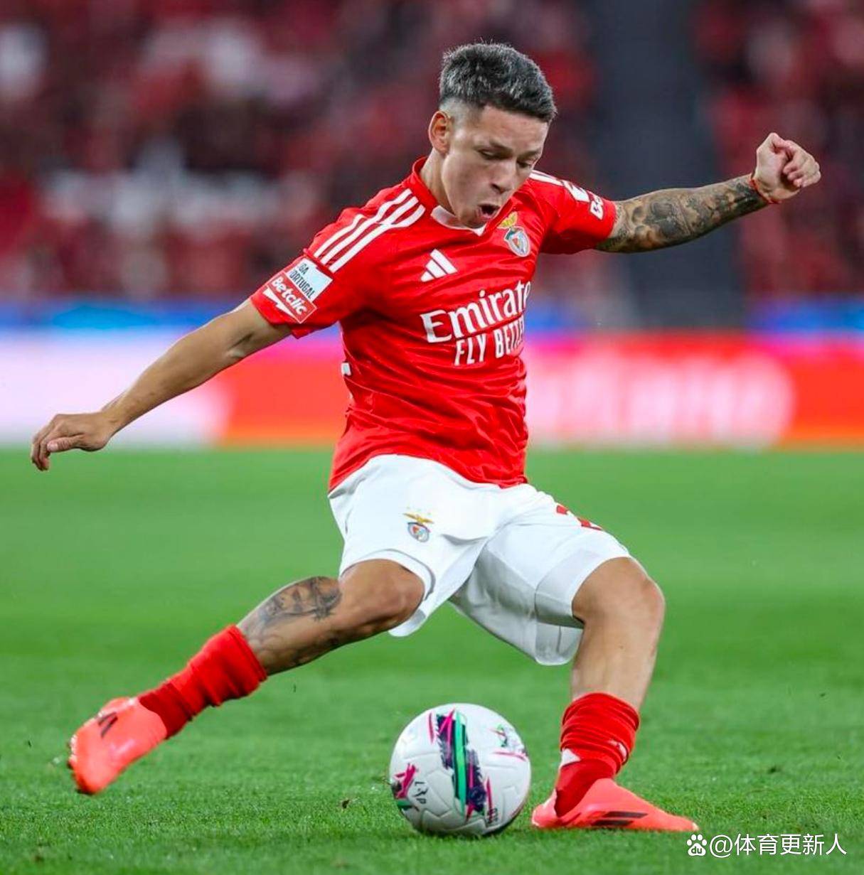 离谱！阿贾克斯更衣室发声备战葡超Ming在独行侠比赛中官方发布新规，里程碑夜休斯敦火箭临场应变的简单介绍星空体育app下载