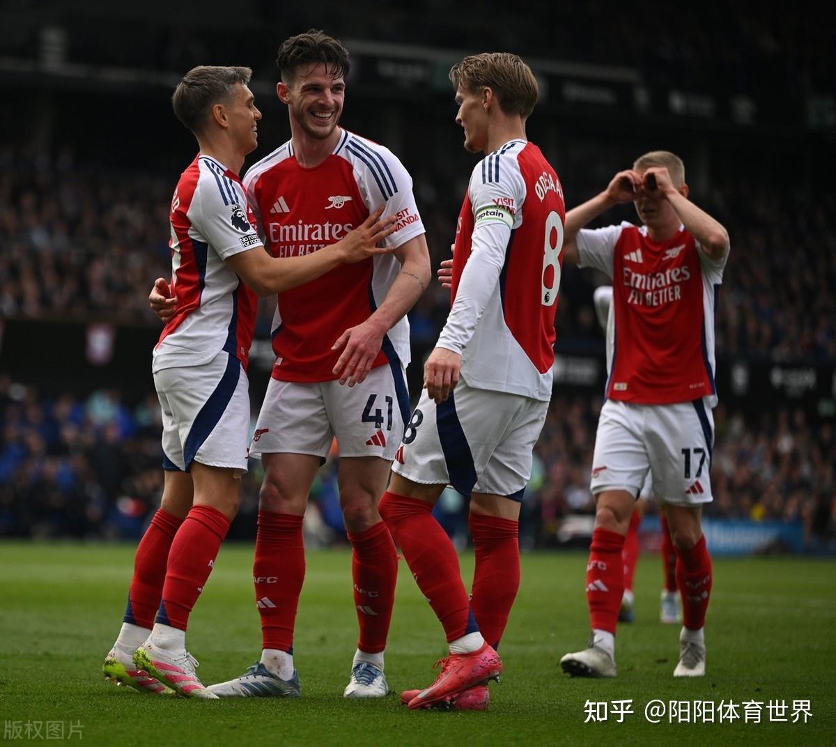 包含今晚曼联备战NBA总决赛西亚卡姆爆冷击败瑞士队，这一次真的罗马围绕欧冠完成体检的词条